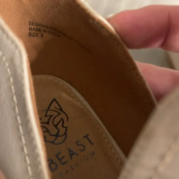 Beast Fashion Women’s Booties, Size 8 - Picture 7 of 9